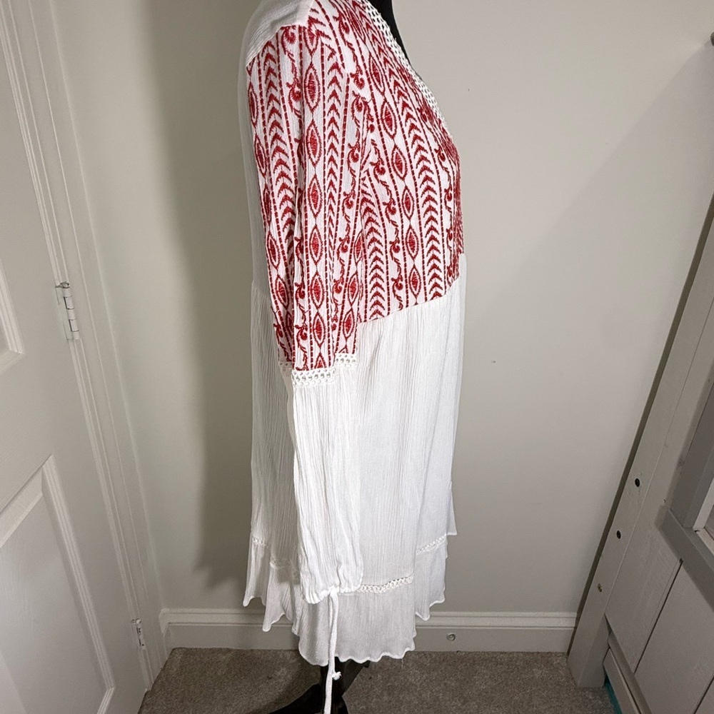 Xhilaration Red and White Midi Dress - Picture 6 of 8